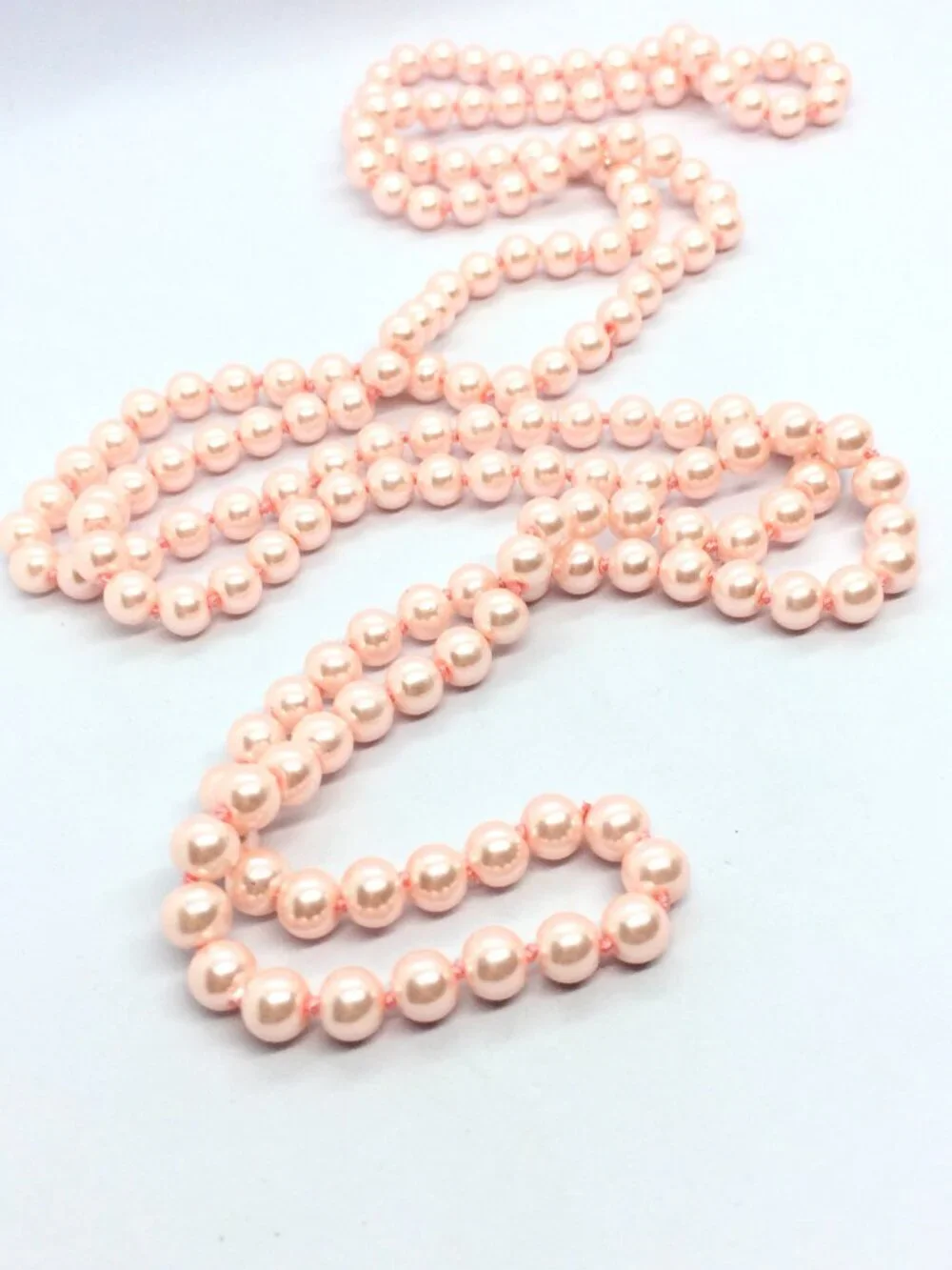 VINTAGE GLASS PEARL NECKLACE Long Pink Knotted 58